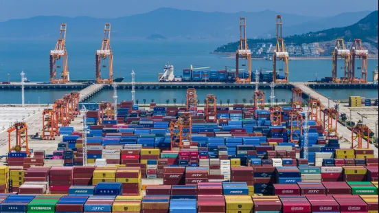 温州港状元岙港区新增两大泊位正式投运，年吞吐能力提升超百万标箱