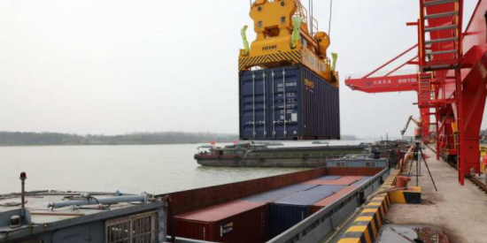 海河联运，浙江兰溪到江苏太仓集装箱航线正式开通